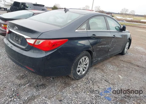 2011 Hyundai Sonata Gls z USA, uszkodzony, nr VIN 5NPEB4AC4BH240898